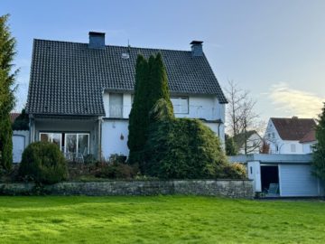 ...in dieser charmanten 50er Jahre Villa - Am Westerberg - charmantes Einfamilienhaus mit besonders großem Grundstück