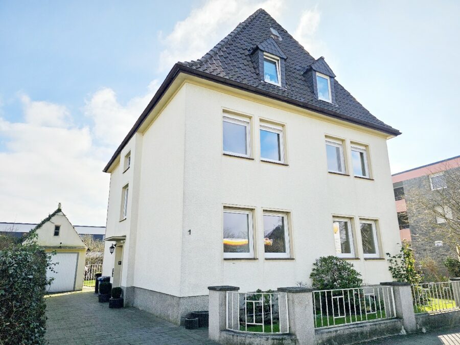 Dreifamilienhaus in zentraler Lage von Haste, 49090 Osnabrück