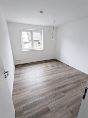 Unbewohnter Zustand - Moderne, neuwertige 3-Zimmer-Wohnung in gewachsener Wohnlage von Lüstringen