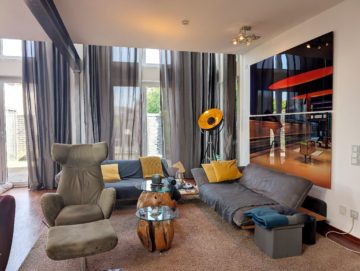 Bild - Repräsentatives Einfamilienhaus mit luxuriöser Ausstattung