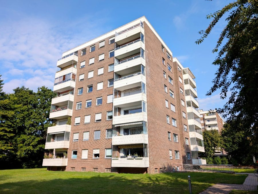 In der Wüste: Gut geschnittene, vermietete 4-Zimmer-Wohnung, 49080 Osnabrück