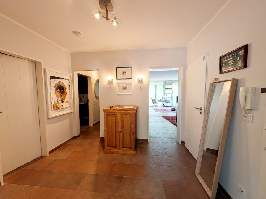 Zu Fuß in die Stadt: Neuwertige 3-Zimmer-Eigentumswohnung, 49076 Osnabrück