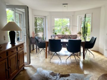 Bild - Solides Ein-/Zweifamilienhaus in familienfreundlicher Lage von Lüstringen