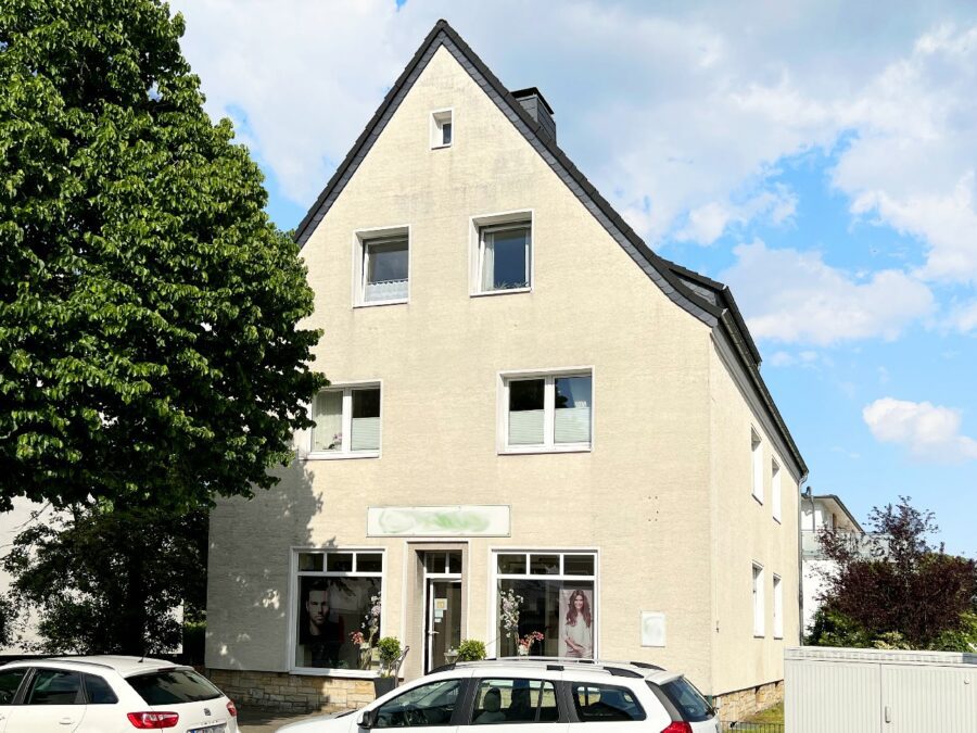 Top-gepflegtes Mehrfamilienhaus am Schölerberg - Titelbild