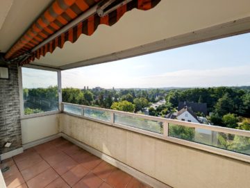 Bild - In der Wüste: Sanierungsbedürftige 3-Zimmer-Eigentumswohnung