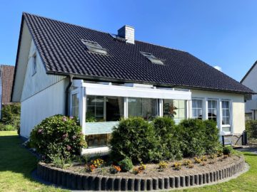Ein schönes Zuhause für die ganze Familie - Wintergarten mit Sonnenschutz